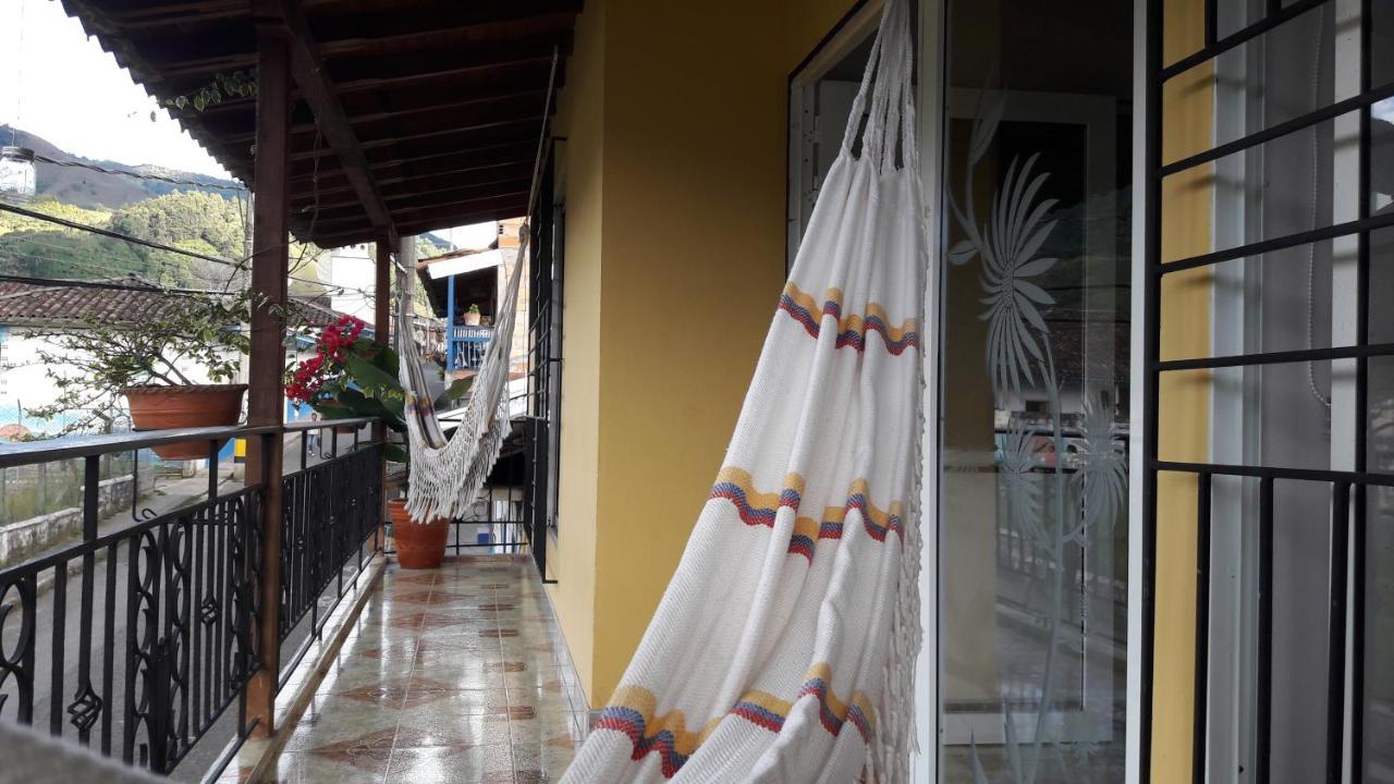 Apartment Magic - Patio, Balcony & Rooftop